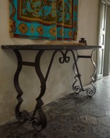 00239-00 Console baroque fer et plateau en marbre, 165 x 45 x h 90 cm