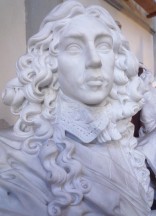 Buste de Molière- detais du marbre dim. 89 x 67 x 33